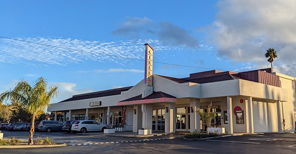 CineLux Plaza Cafe & Lounge - 2501 S. Winchester Blvd., Campbell, CA 95008