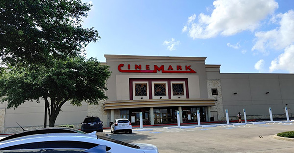 Cinemark Rosenberg 12 - 3420 Vista Drive, Rosenberg, TX 77471