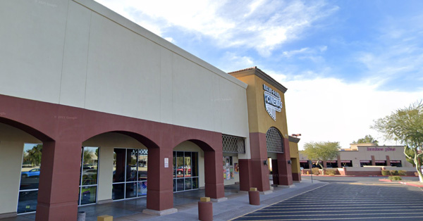FatCats Gilbert Recline & Dine Cinema 6 - 4321 E. Baseline Dr., Gilbert, AZ 85234