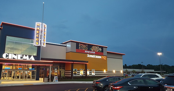 Marcus BistroPlex Southridge - 5210 S. 76th Street, Greendale, WI 53129
