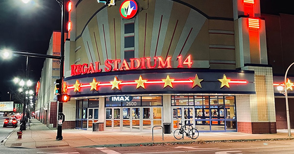 Regal City North 4DX & IMAX - 2600 North Western Avenue, Chicago, IL 60647