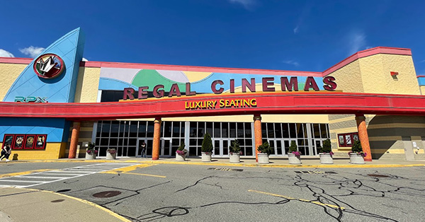 Regal Fox Run & RPX - 45 Gosling Road, Newington, NH 03801