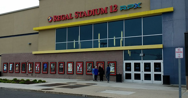 Regal Moorestown Mall & RPX - 400 Route 38, Moorestown, NJ 08057