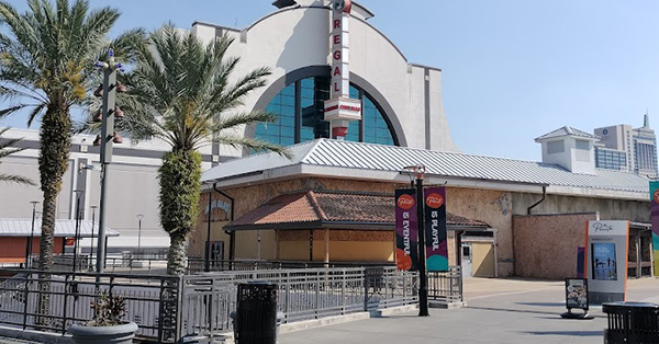 Regal Pointe Orlando 4DX & IMAX - 9101 International Dr, Orlando, FL 32819