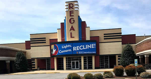 Regal Strawbridge Marketplace - 2133 General Booth Blvd, Virginia Beach, VA 23454