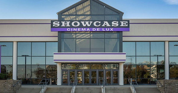 Showcase Cinemas Woburn - 25 Middlesex Canal Parkway, Woburn, MA 01801
