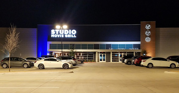 Studio Movie Grill Chisholm Trail Ranch - 5413 Sierra Springs lane, Fort Worth, TX 76123